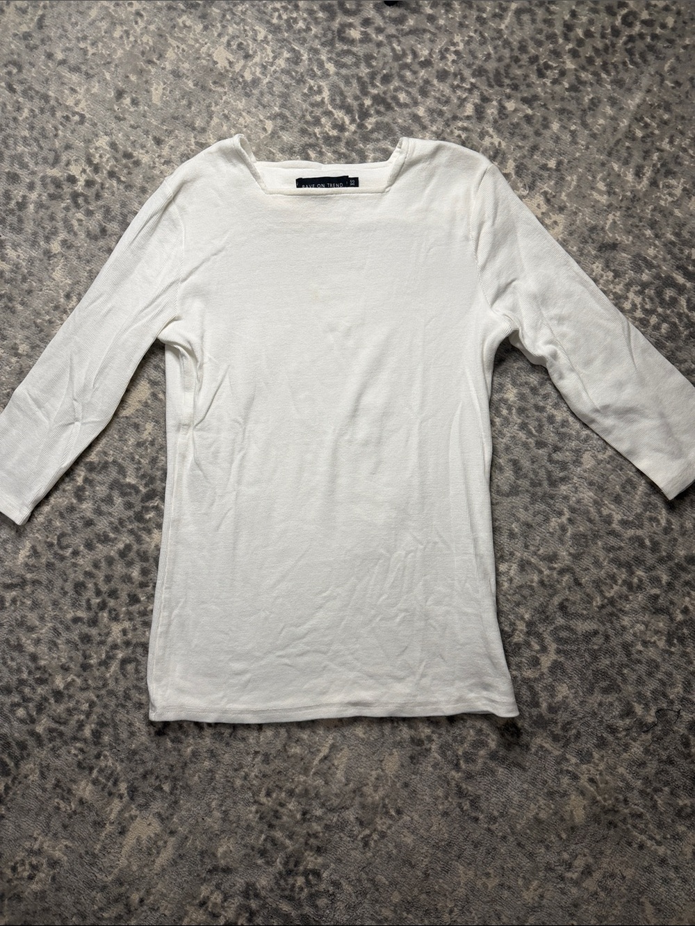 Rave On Trend White 3/4 Sleeve Square Neck Tee